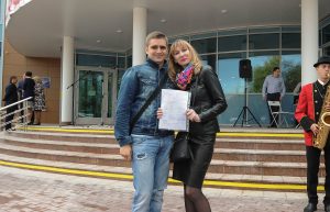 7 сентября 2016 года. Первая пара, подавшая заявление в новое отделение ЗАГСа, — Дарья Бырганова и Андрей Коротков